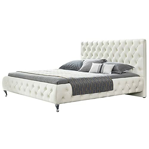 i-flair Polsterbett Amour 180x200 cm Barock Stil Designer Bett mit Lederknöpfe in der Farbe Weiß